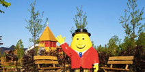 Retro Drive-in are coming to Tayto Park, with an amazing lineup of Christmas movies!