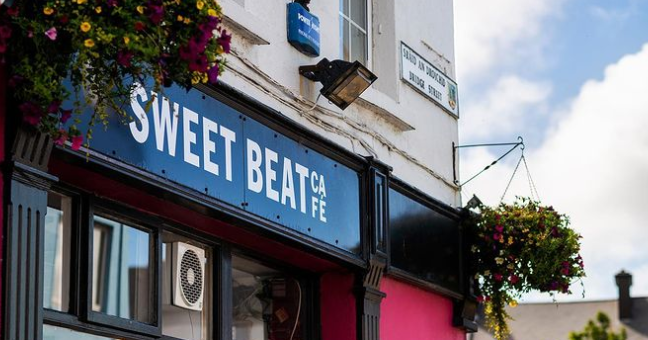 sweet beat café in sligo exterior